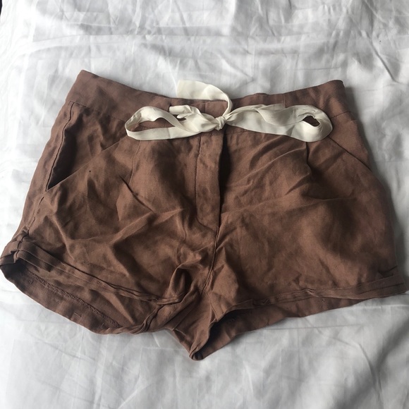 Linen shorts - Picture 1 of 2